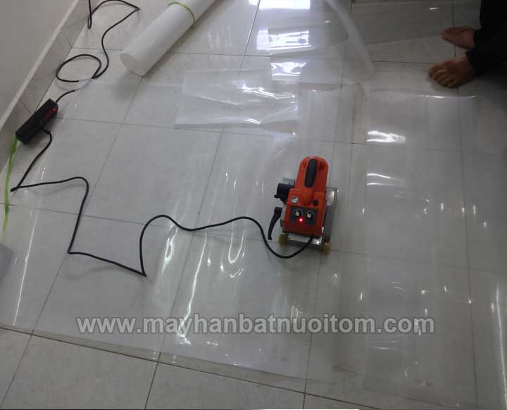 Máy hàn màng nhựa trong PVC/EVA 